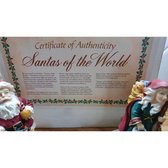 Ellie’s Kitchen Christmas Cookie Press 4 pc Santas Of The World W/ Certificates - Picture 15 of 16